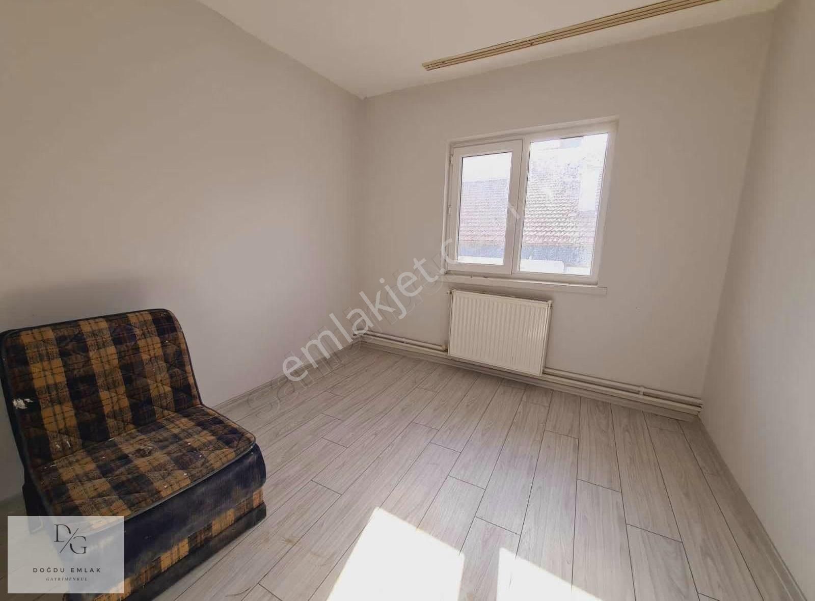 Doğdu Emlak'tan Azerbeycan Cadde Üstü Manzaralı 3+1 - Görsel 5