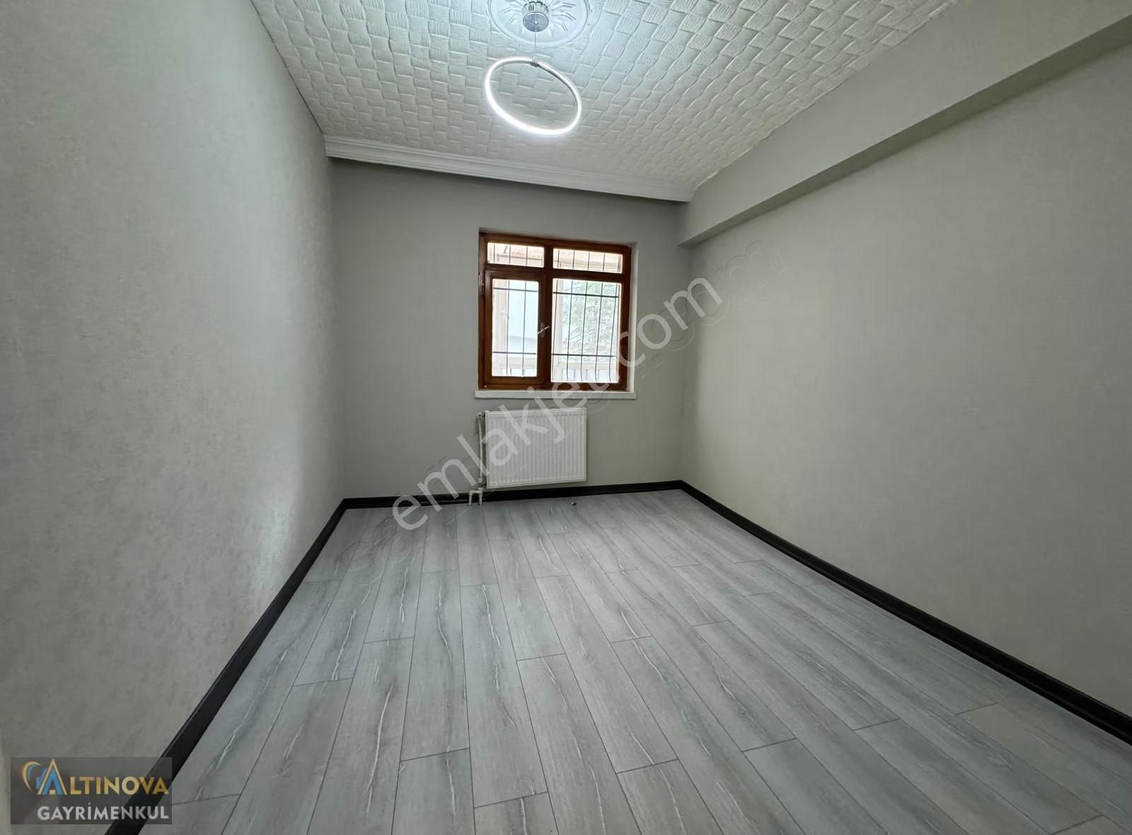 Keçiörende Cadde De Ful Yapılı Geniş 3,5+1 Kiralık Daire - Görsel 11