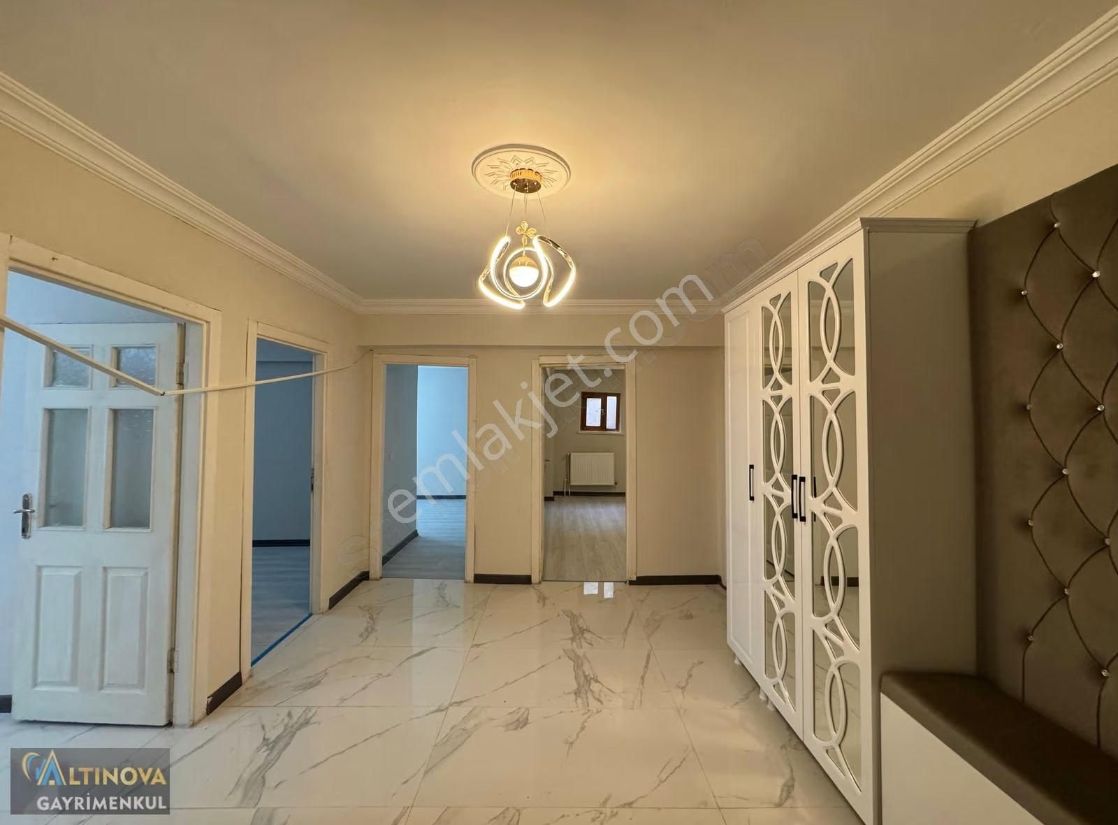 Keçiörende Cadde De Ful Yapılı Geniş 3,5+1 Kiralık Daire - Görsel 21