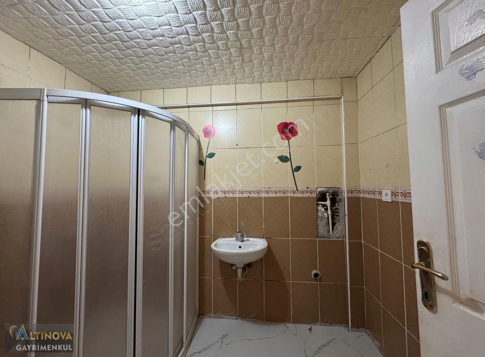 Keçiörende Cadde De Ful Yapılı Geniş 3,5+1 Kiralık Daire - Görsel 2