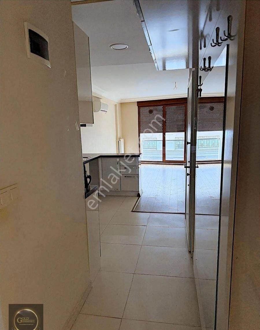 Üsküdar Salacak'ta Yeni Binada, Asansörlü 2 + 1 Masrafsız Daire - Görsel 9