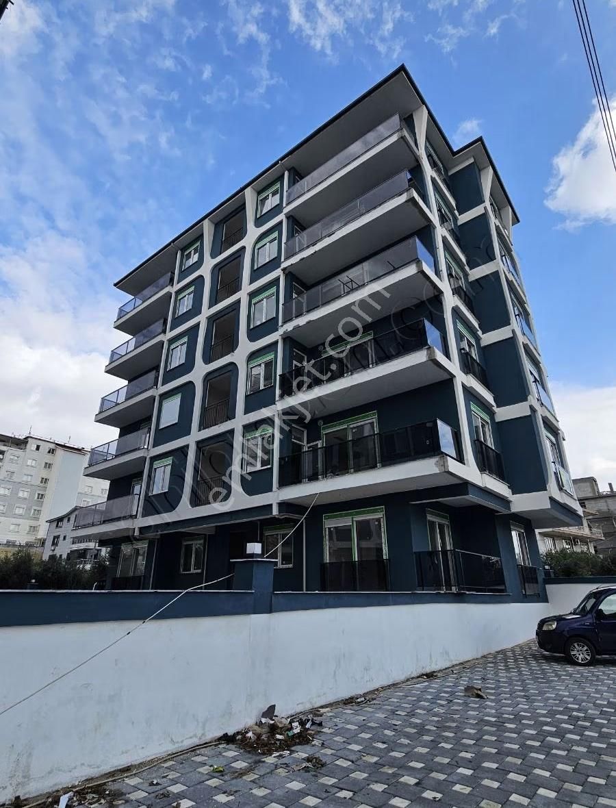 Akçaalan Mah 2+1 Havuzlu Lüks Daire