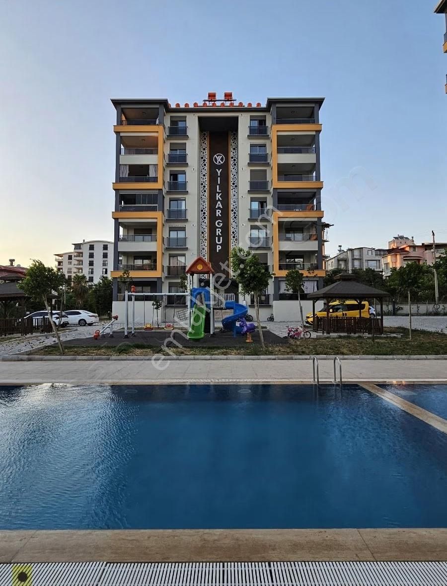 Gedik Mah 3+1 Ultra Lüks Havuzlu Daire