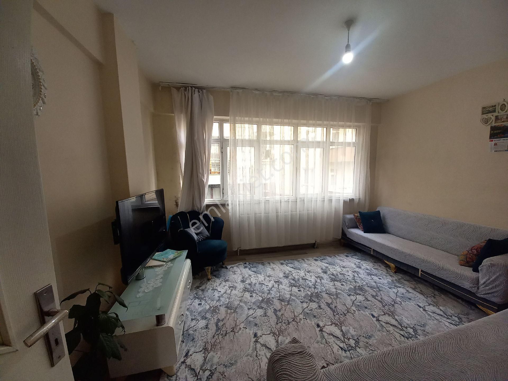 Bahçelievler Yenibosna Hürriyet Mah Satılık Daire Kat. 1.2+1 - Görsel 8