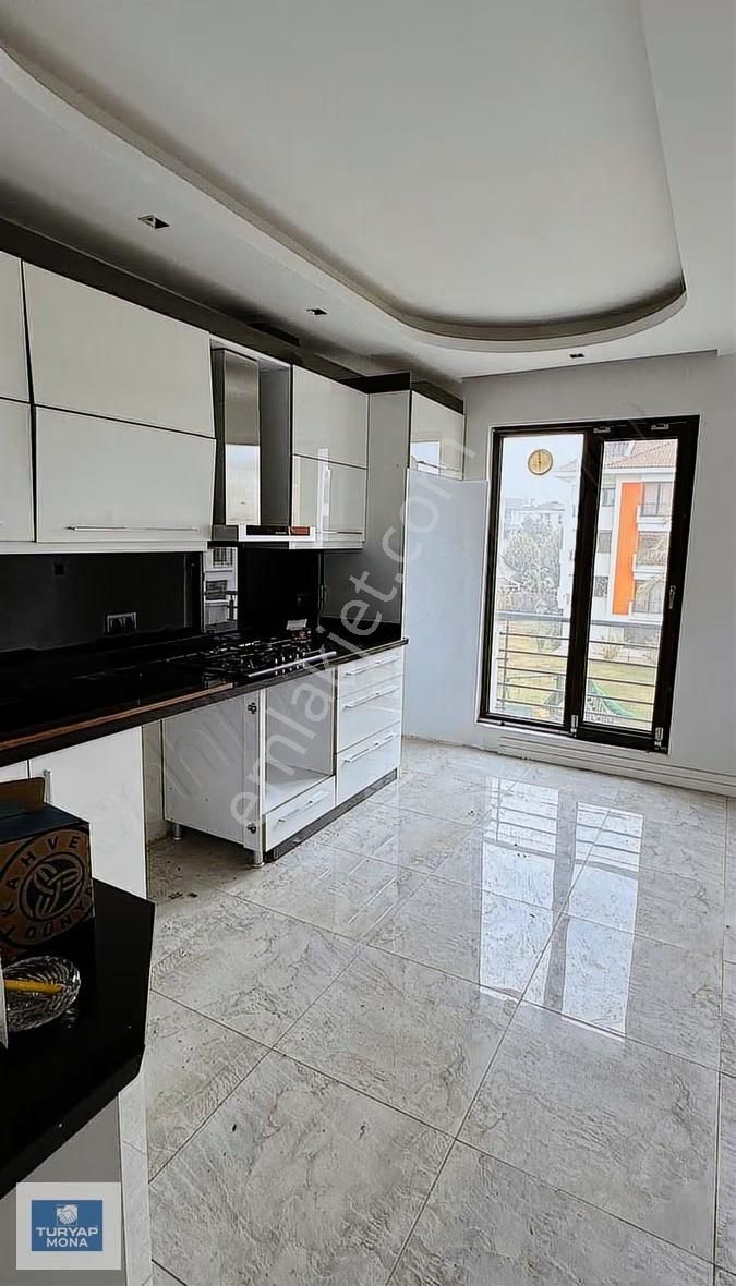 Altınkum Konaklarında 3+1 Havuzlu Kiralık 160m2 - Görsel 9
