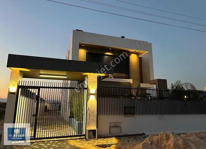 Müstakil Özel Havuzlu 4+1 Satılık Villa - Görsel 15