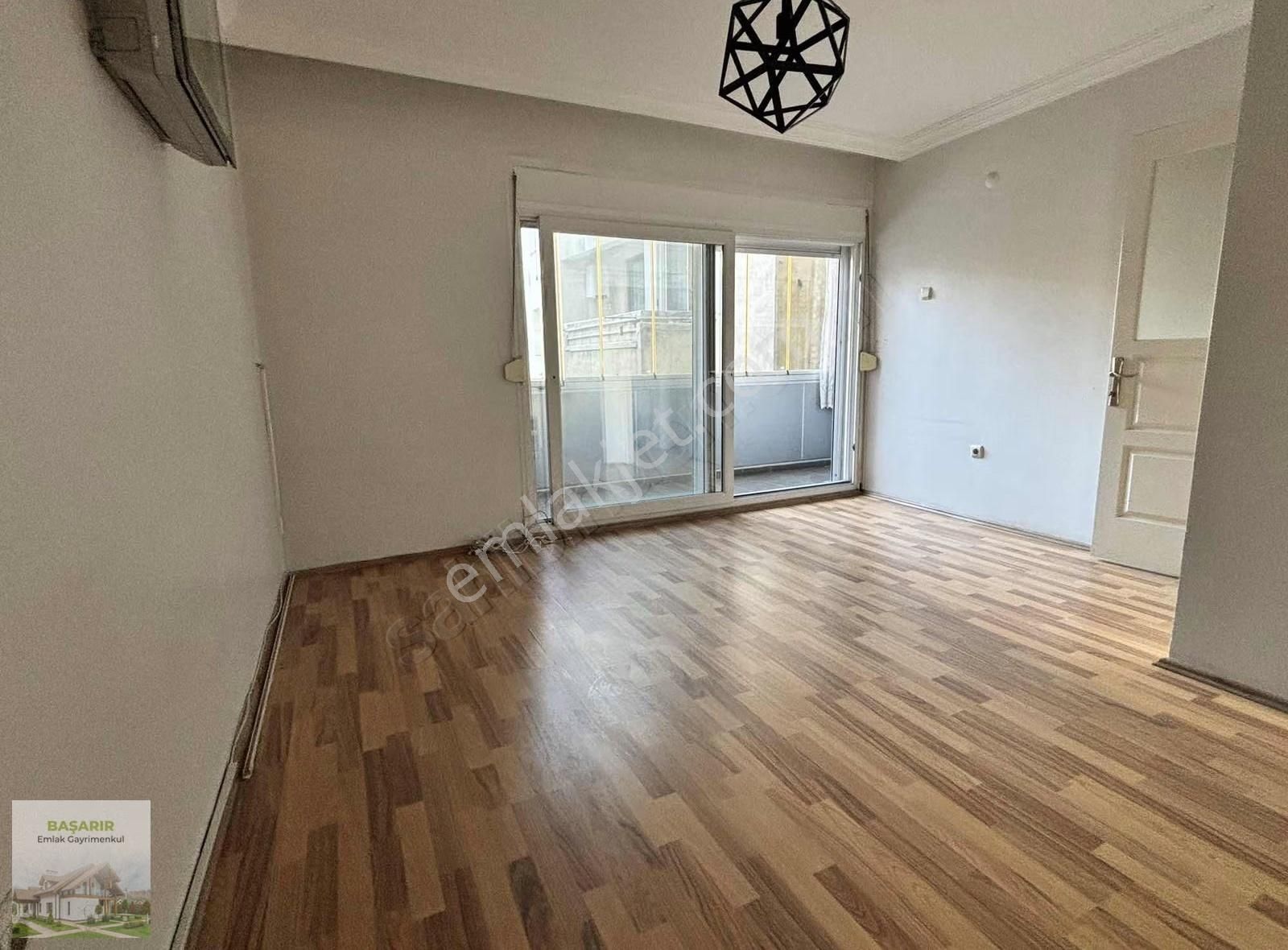 Üçyolda Cadde Bina Arka Daire Ara Kat İçi Bakımlı Asansörlü ... - Görsel 8