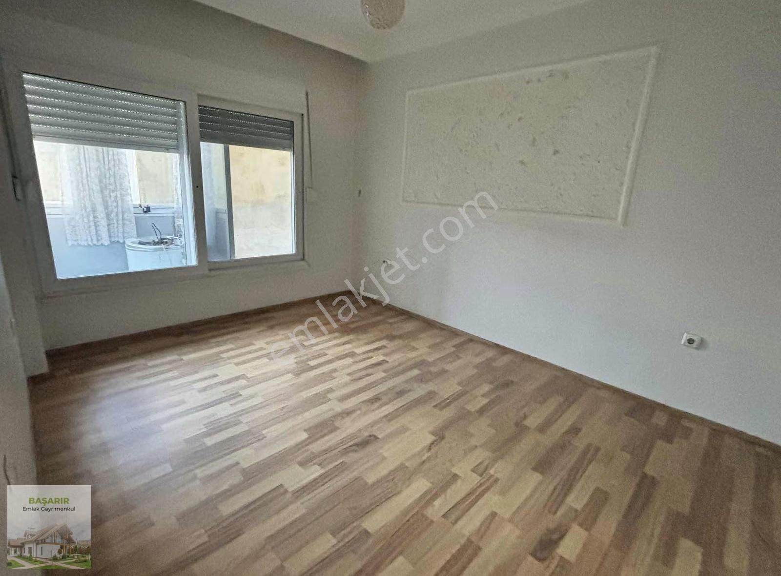 Üçyolda Cadde Bina Arka Daire Ara Kat İçi Bakımlı Asansörlü ... - Görsel 27