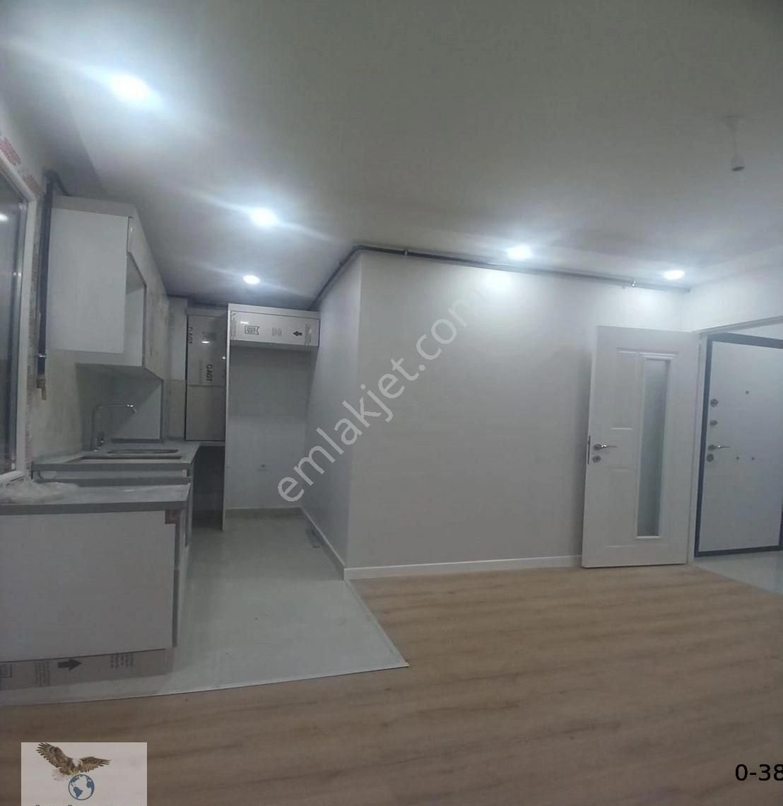 Avcılar Merkezde Sıfır Binada 1+1 Ön Cephe Bahçe Katı