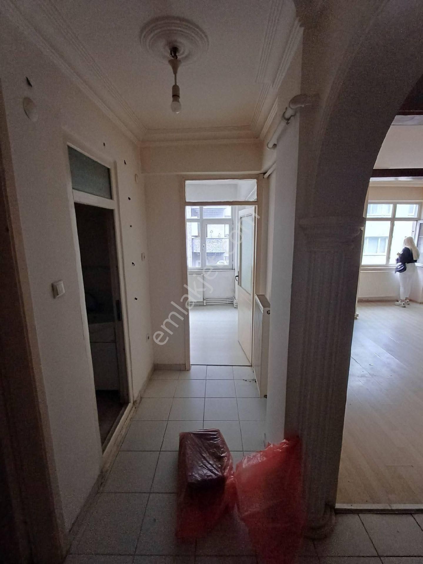 Samsun İlkadım Pazar Mahallesi'nde Kat Tapulu 4.kat 2+1 Satılık - Görsel 7