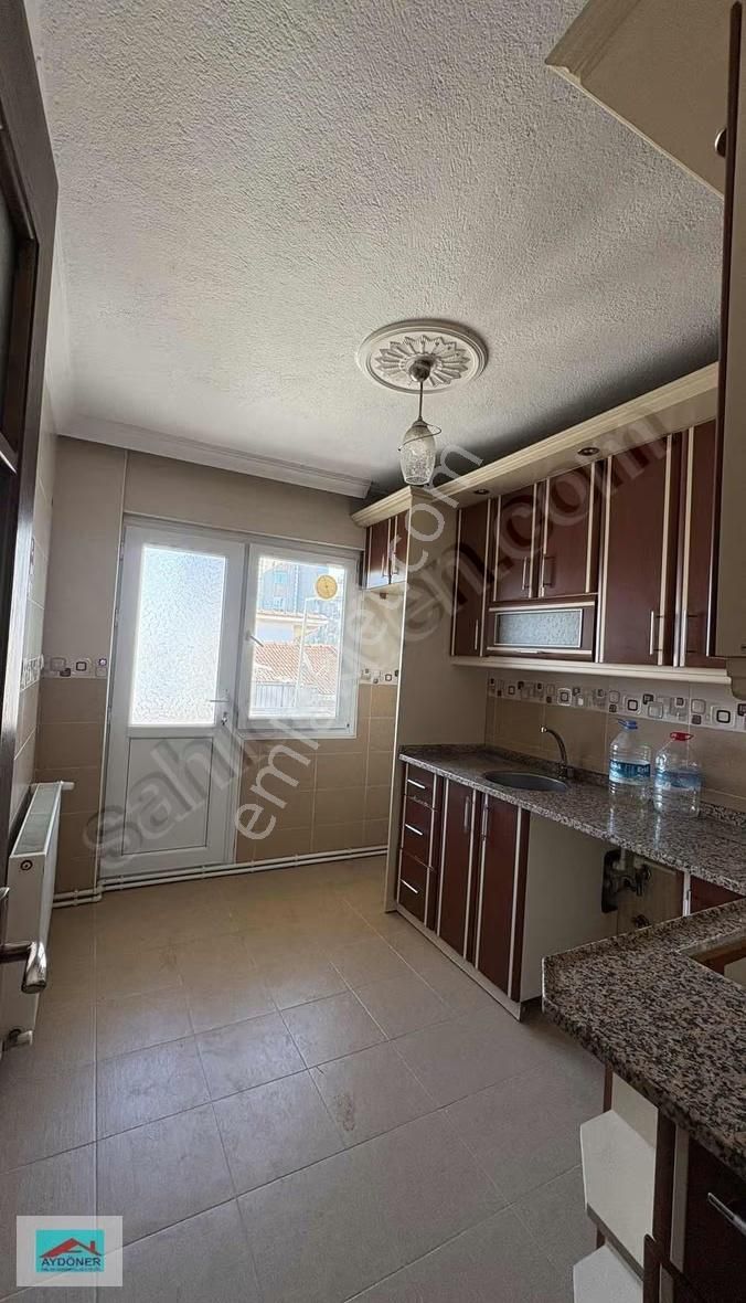 Buca Yenigün Mah Çapa Otele Yakın Kiralık Daire - Görsel 14