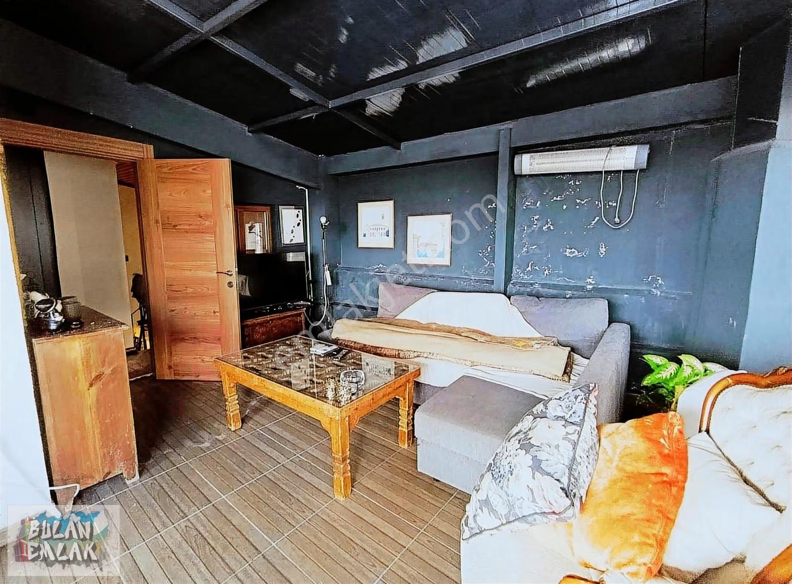 Bulan'dan Ortaköy'de Panoramik Boğaz Manzaralı Kış Bahçeli 2+1 - Görsel 8