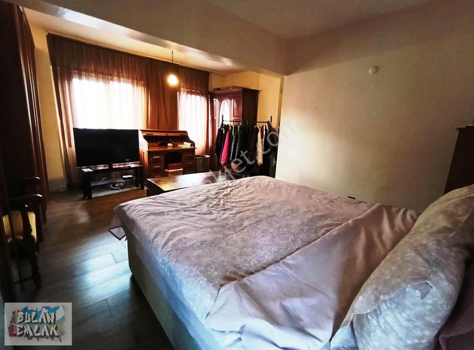 Bulan'dan Ortaköy'de Panoramik Boğaz Manzaralı Kış Bahçeli 2+1 - Görsel 35