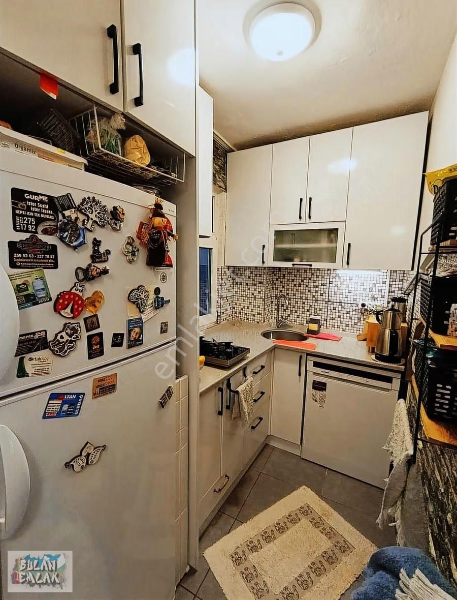 Bulan'dan Ortaköy Merkezde Caddeye Yakın Masrafsız Temiz 1+1 - Görsel 17