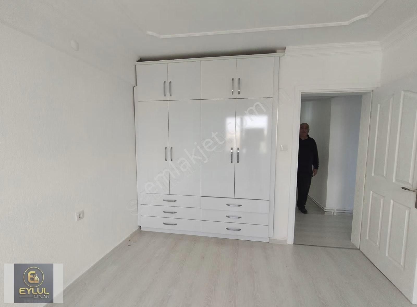 Balıkesir Burhaniye Bahçelievler 3+1 Satılık Daire - Görsel 2