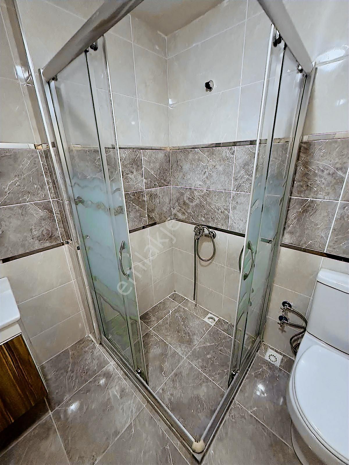 Esenyurt Yenikent / 3+1 117 M2 / Ara Kat Kullanışlı - Görsel 13