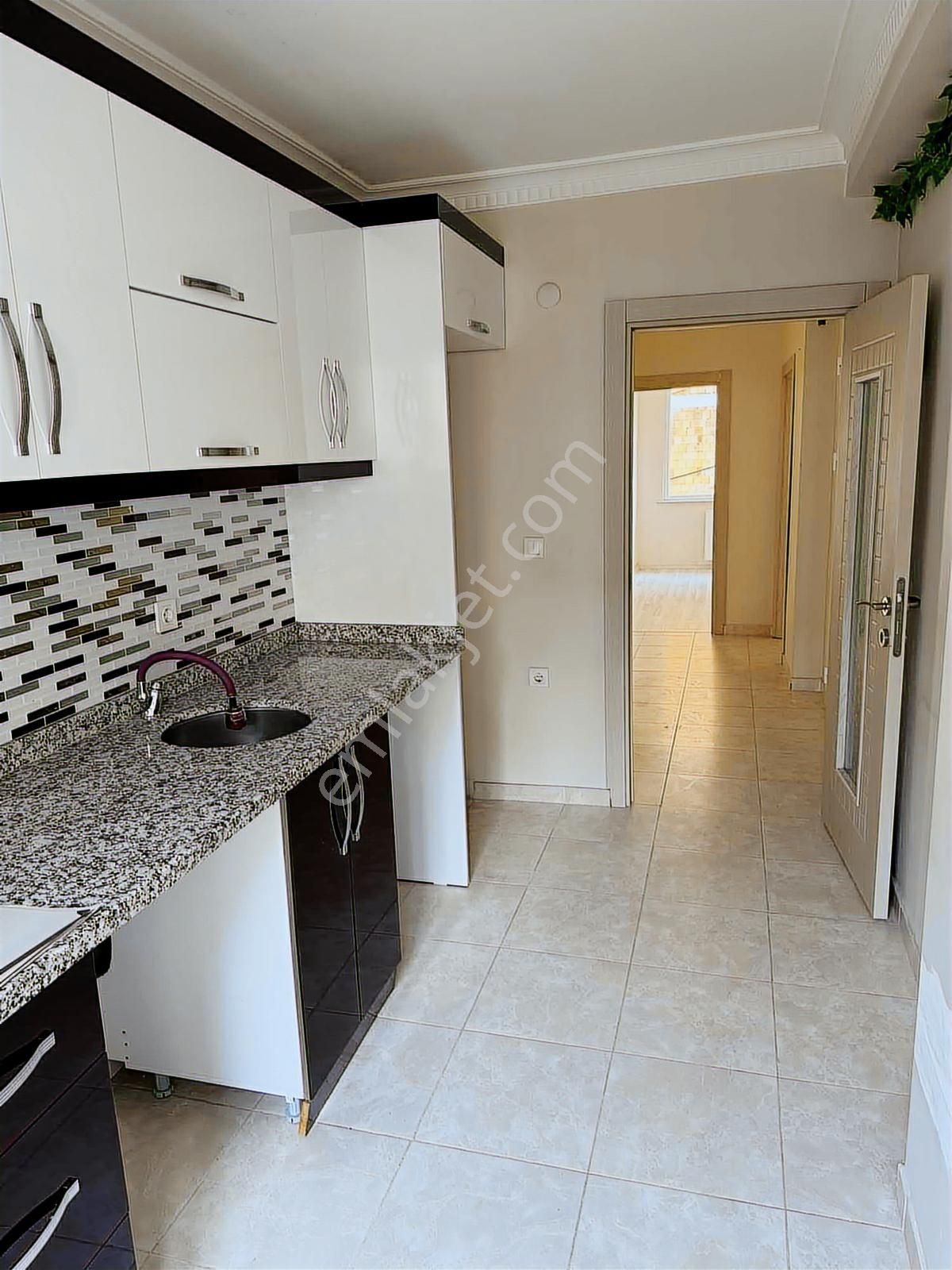 Esenyurt Yenikent / 3+1 117 M2 / Ara Kat Kullanışlı - Görsel 33