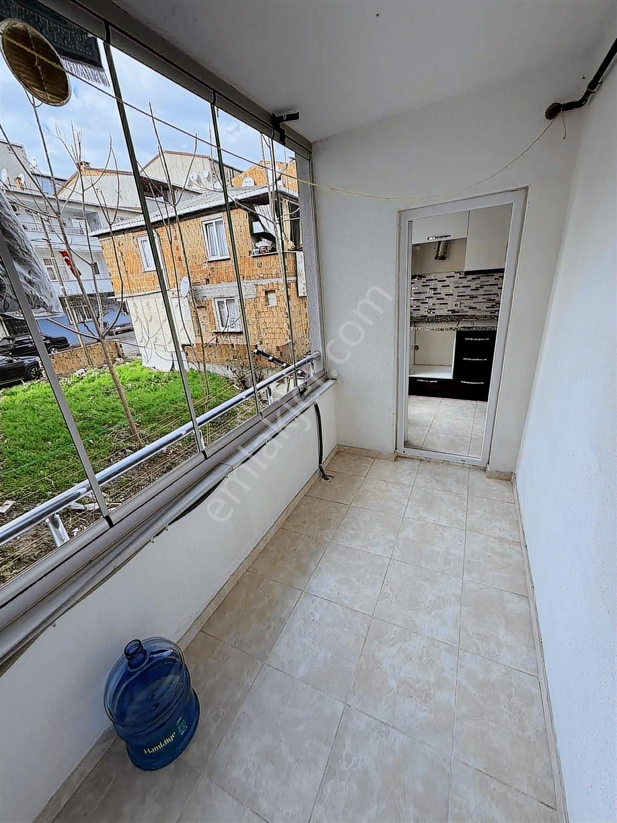 Esenyurt Yenikent / 3+1 117 M2 / Ara Kat Kullanışlı - Görsel 30