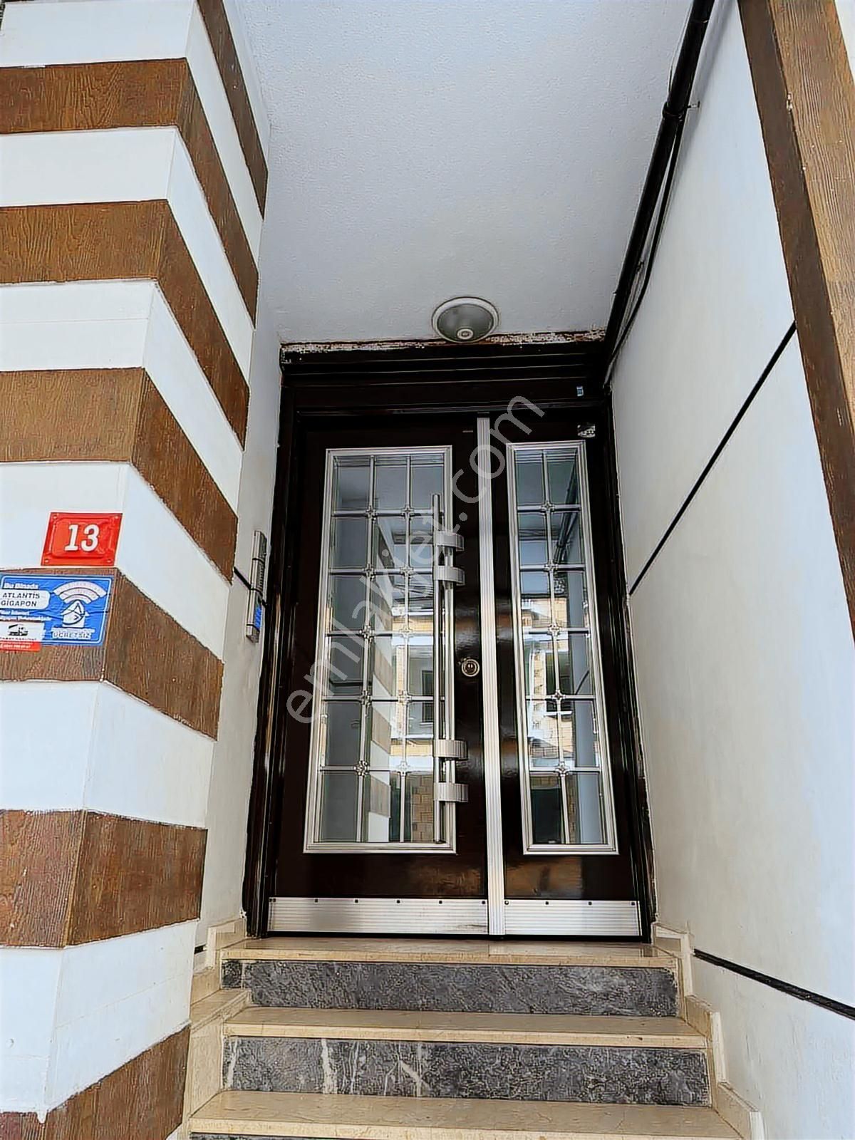 Esenyurt Yenikent / 3+1 117 M2 / Ara Kat Kullanışlı - Görsel 8