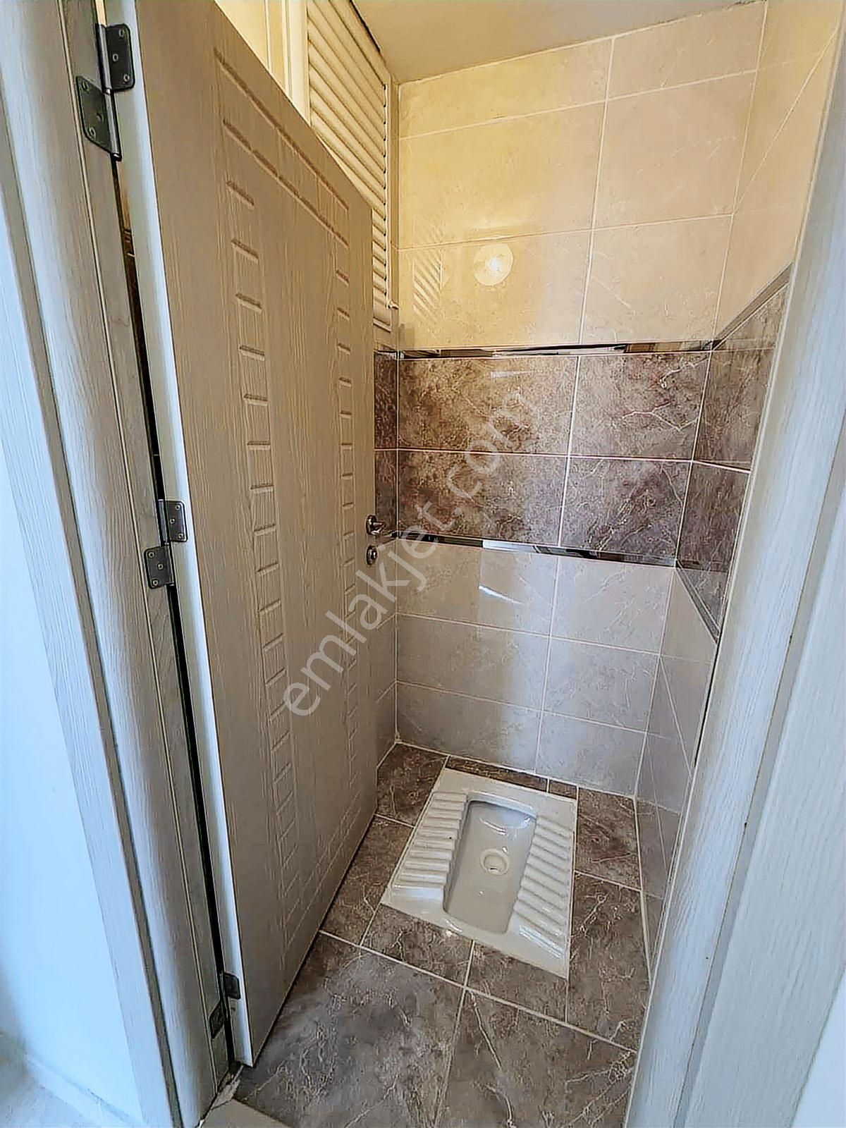 Esenyurt Yenikent / 3+1 117 M2 / Ara Kat Kullanışlı - Görsel 12