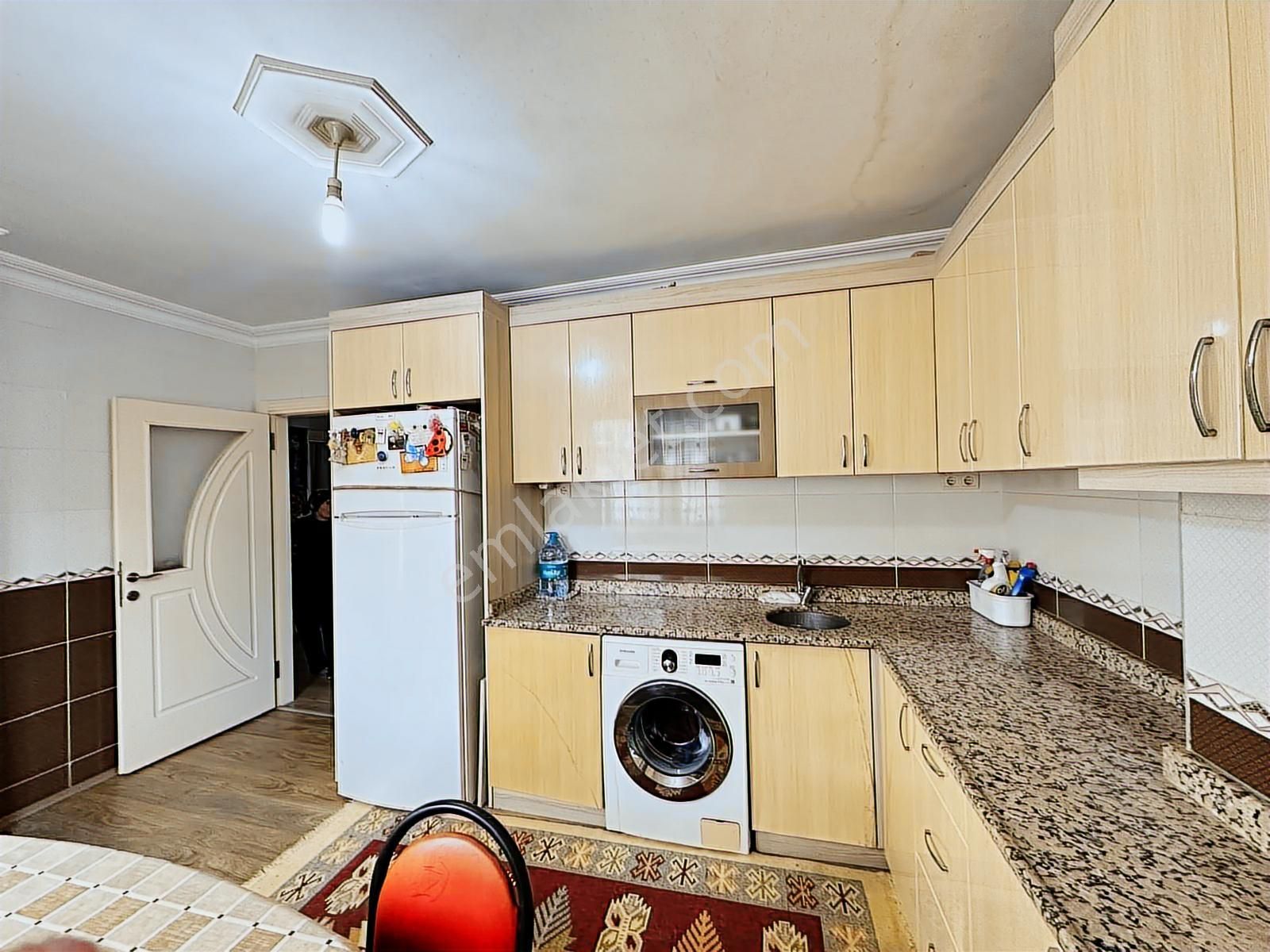 Yenimahalle'de Kullanışlı, Geniş, Açık Cephe, 3+1 Satılık Daire - Görsel 5