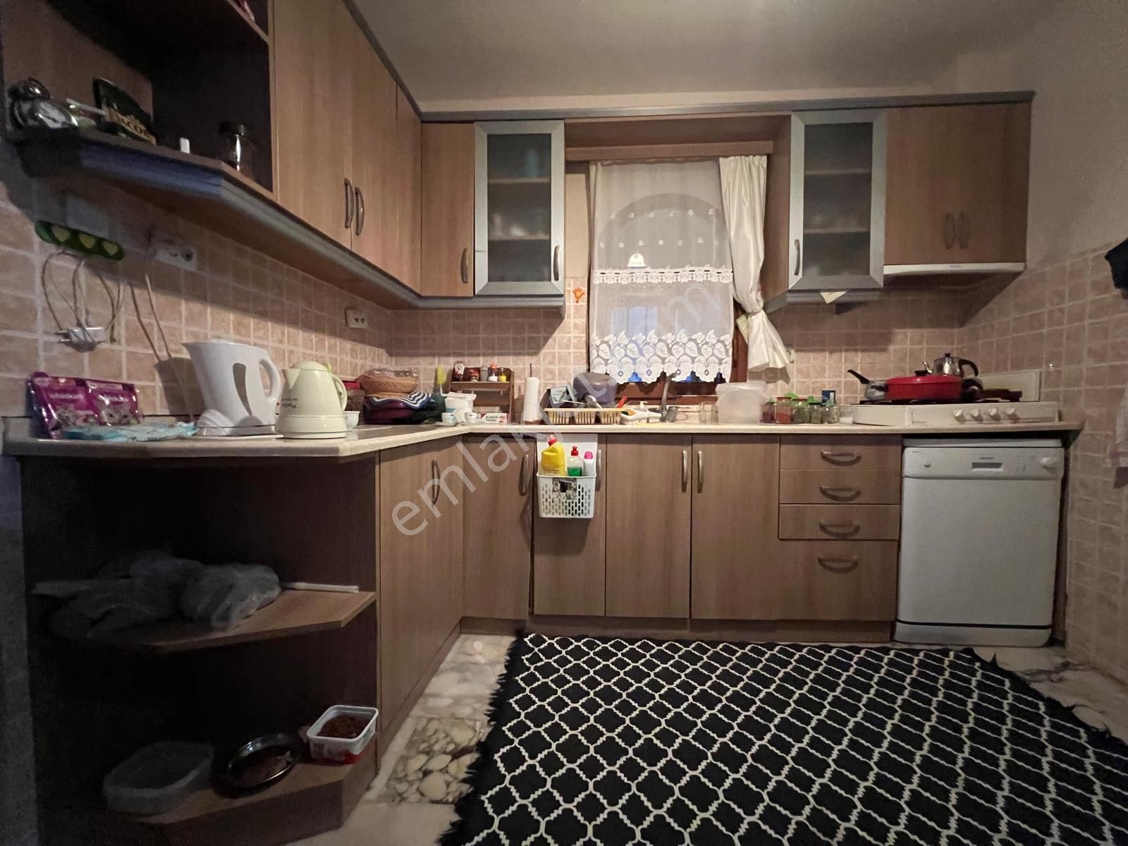 Çeşmenin En Güzel Yerinde Satılık Villa - Görsel 5
