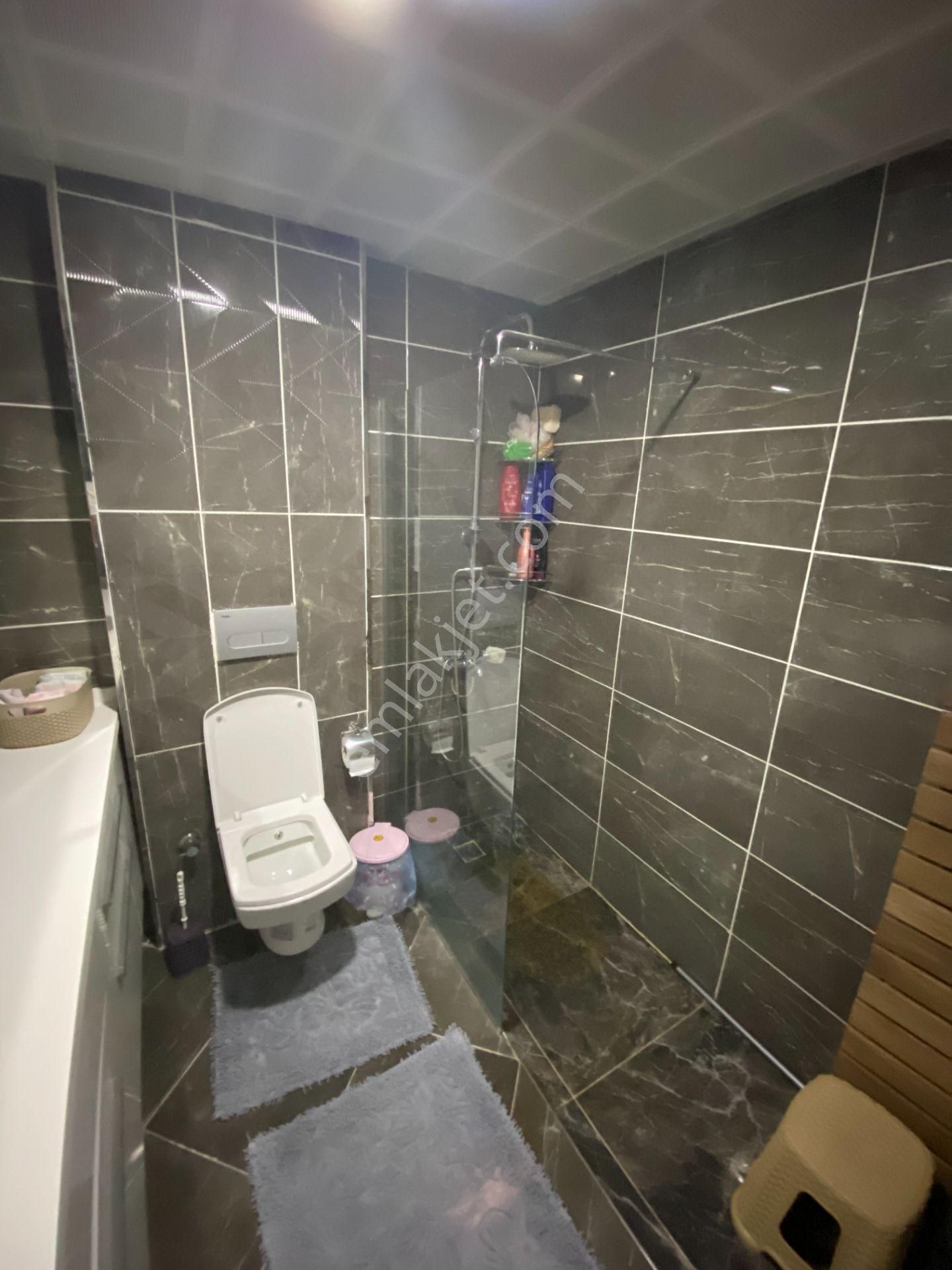 Mebuskent Evlerinde 3.kat 2 Balkonlu Kiracısız 154m2 Satılık 3+1 - Görsel 20