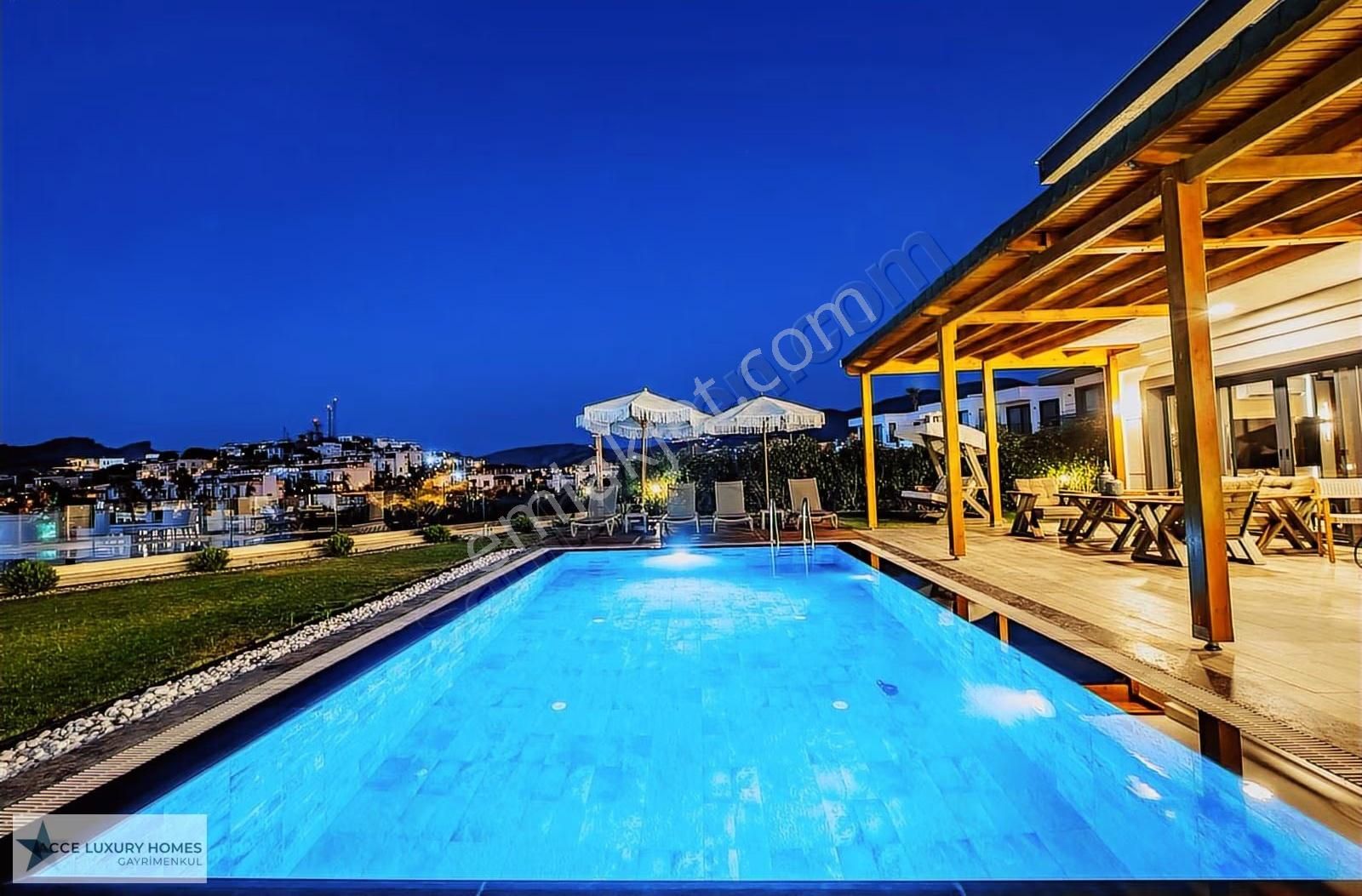 Yalıkavakta Premium Özel Havuzlu Villa Marina Yakını - Görsel 4