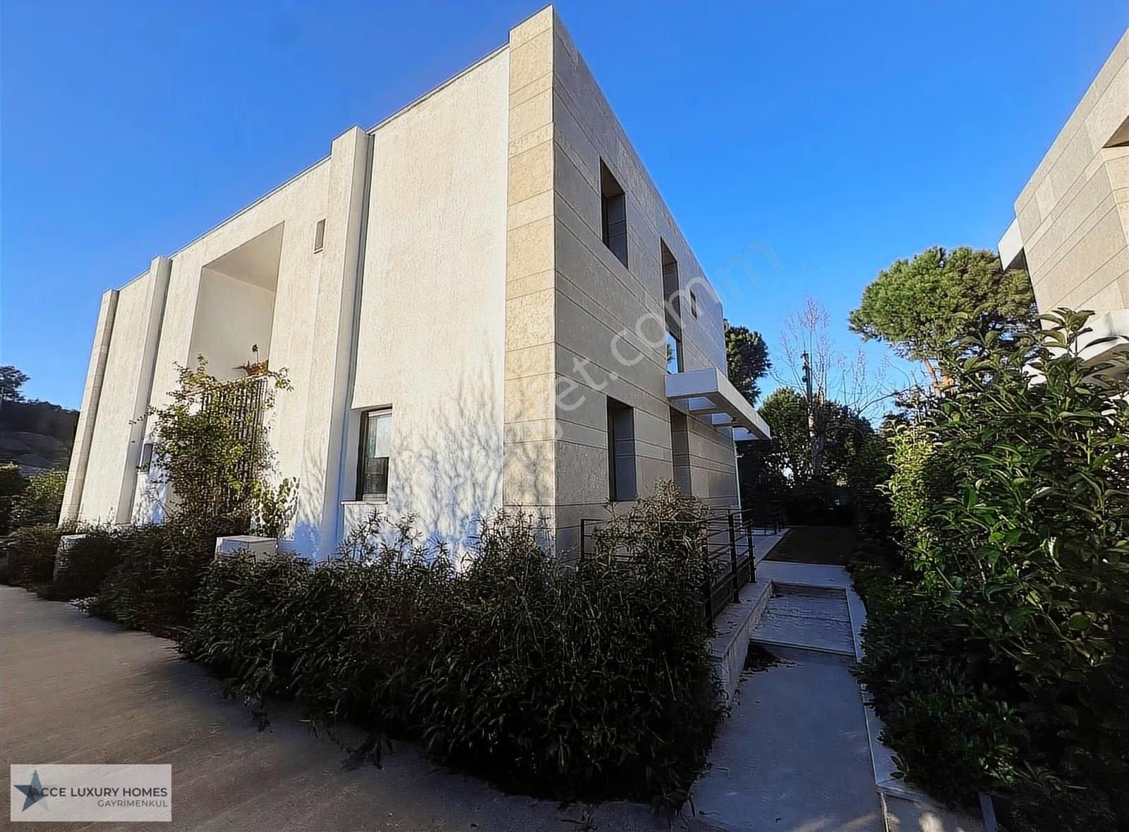 Gölköyde, Havuzlu Butik Sitede Pırıl Pırıl Fırsat Modern Duplex - Görsel 4