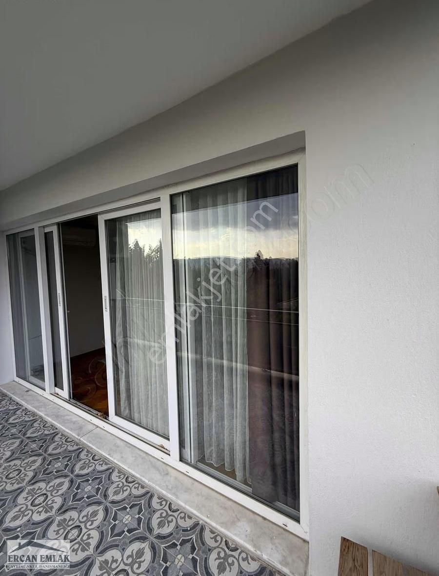 Bornova Erzene Mahallesinde 3+1 Bakımlı,ara Kat Satılık Daire - Görsel 13