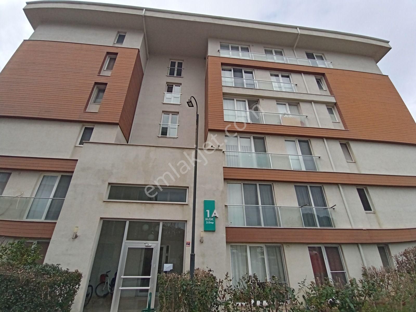 Çanakkale Kepez Hamidiye Park 17 Sitesinde Kiralık 3+1 Daire - Görsel 12