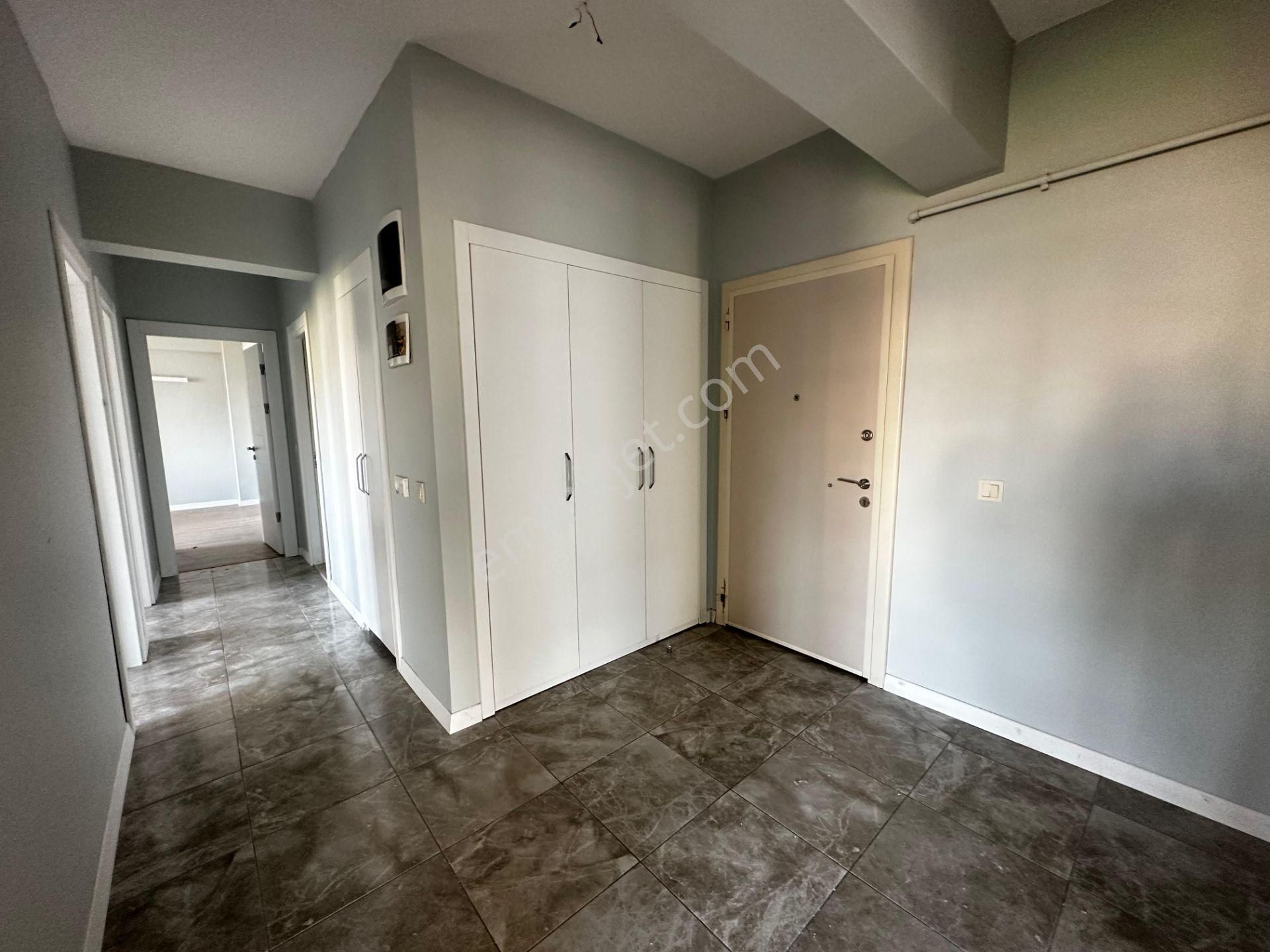 Çanakkale Kepez Hamidiye Park 17 Sitesinde Kiralık 3+1 Daire - Görsel 13