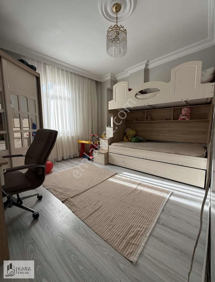 Cumhuriyet Mah'de 3+1 145 M2 3.kat Yatırımlık Cadde Üzeri - Görsel 15