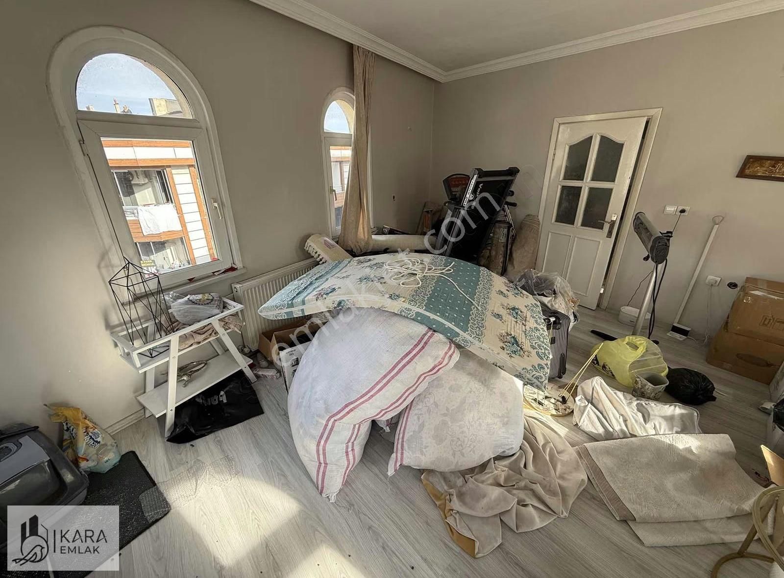 Cumhuriyet Mah'de 3+1 145 M2 3.kat Yatırımlık Cadde Üzeri - Görsel 5