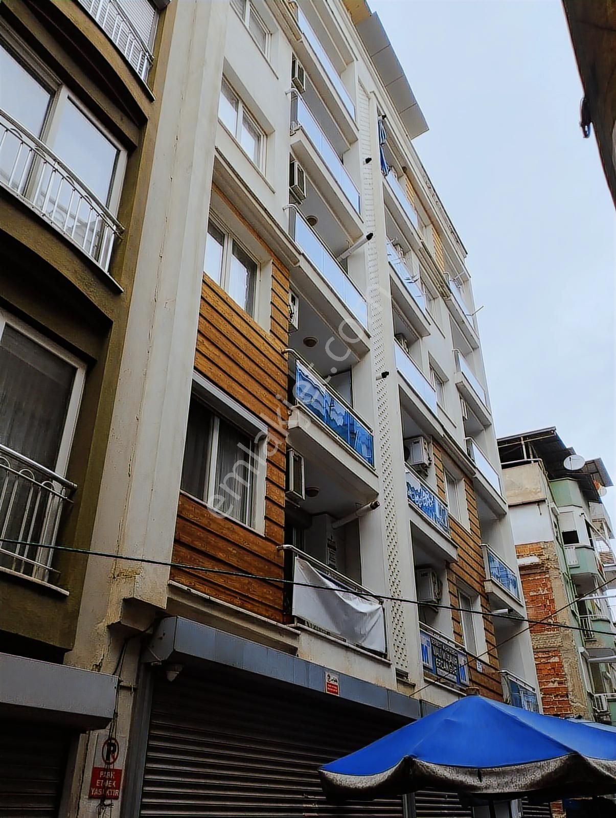 Aydın Zafer Mahallesinde Yatırımlık Kiracılı Satılık 1+1
