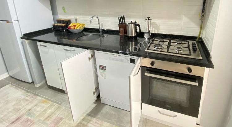 Sahibinden 2+1 Ferah Abonelikleri Açık Metroya Yakın Daire - Görsel 11