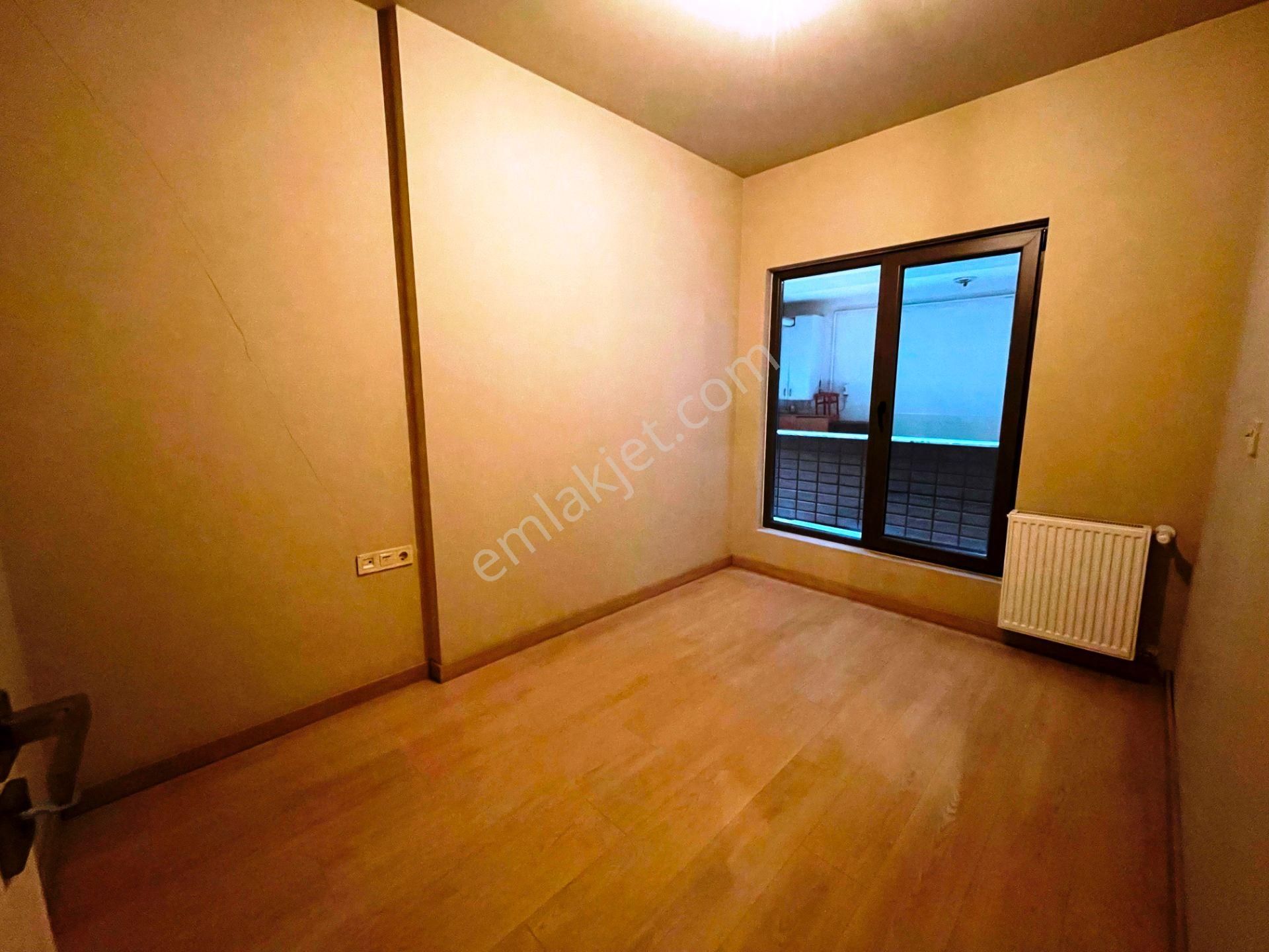 Nef Flats 25 Şişli'de 1.kat Krediye Uygun Büyük Tip Satılık 1+1 - Görsel 12