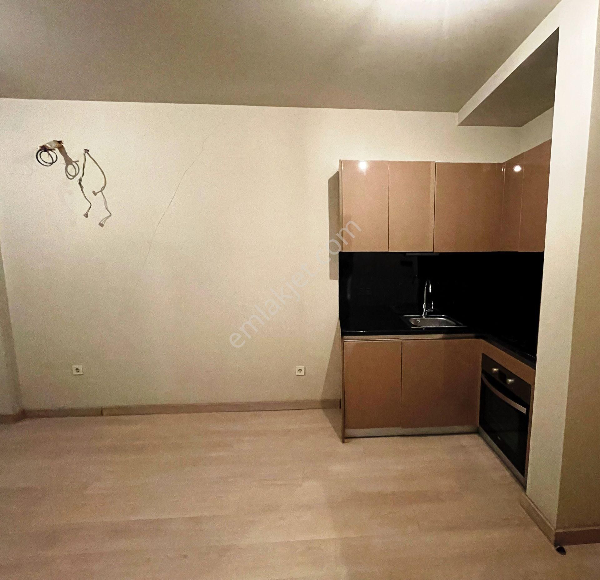 Şişli Nef Flats 25 Projesi Aydınlık Ankastreli 1.kat Satılık 1+1 - Görsel 8