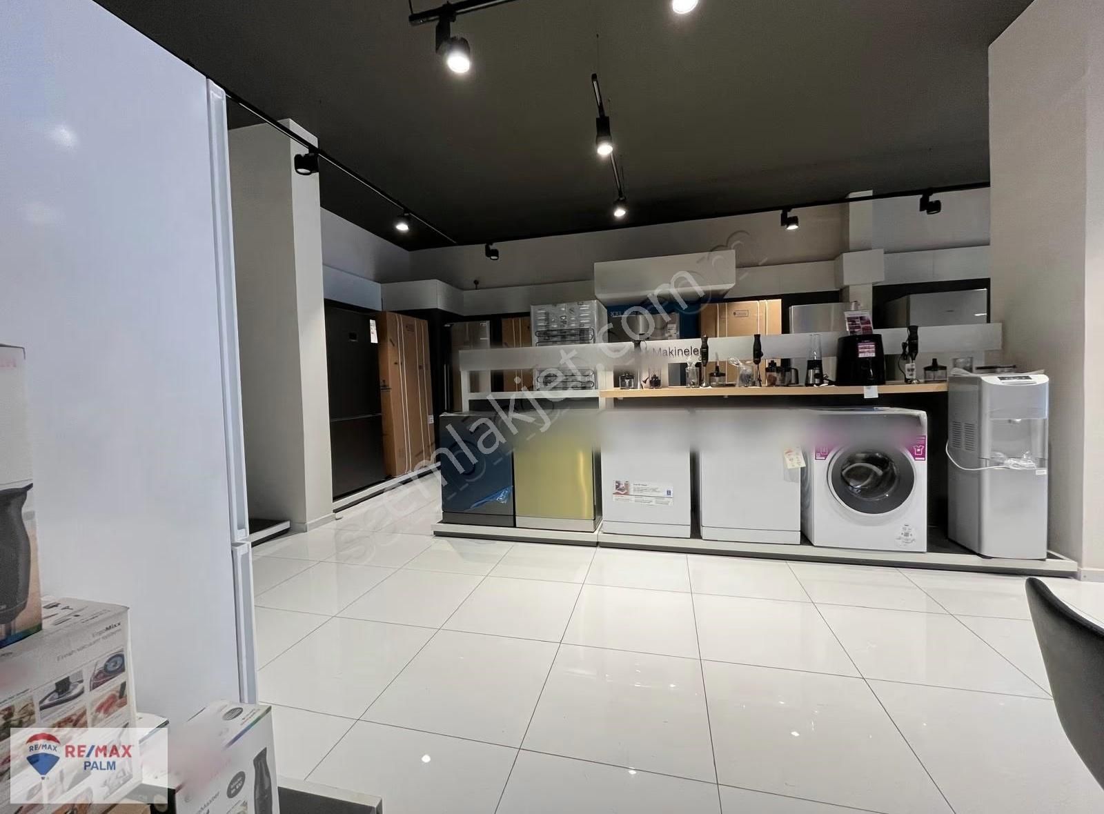 Remax Palm'den Gmk Forum Durağında Tabela Değeri Yüksek Dükkan - Görsel 6