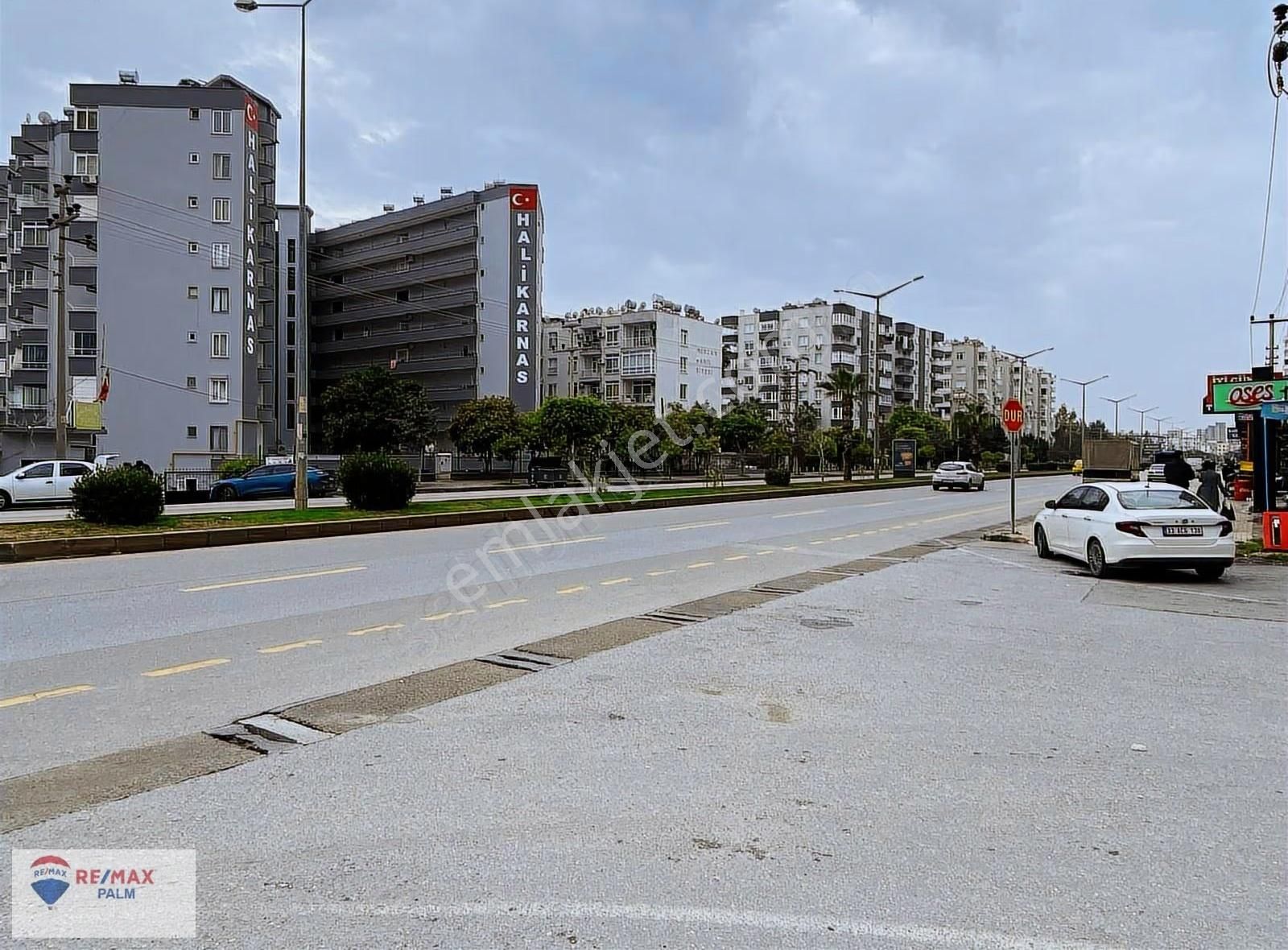 Remax Palm'den Akdeniz Mah. Halikarnas Tatil Sit.'de Satılık 2+1 - Görsel 13