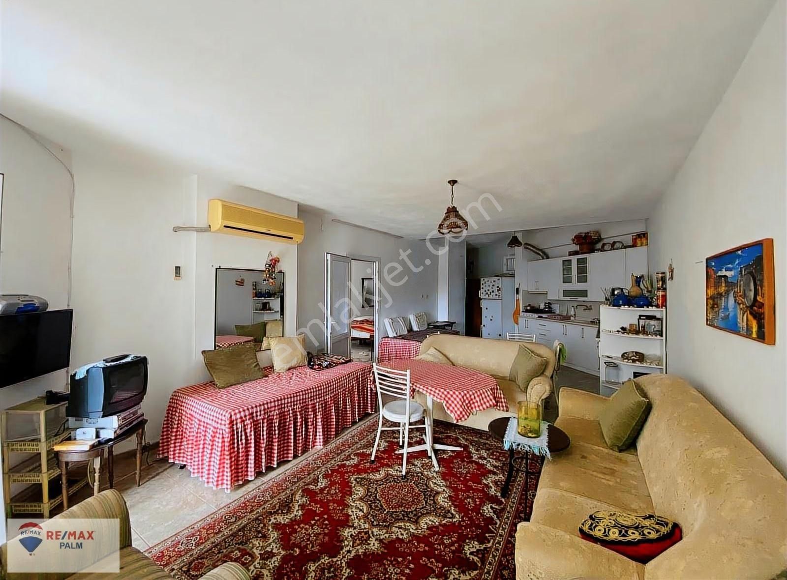 Remax Palm'den Akdeniz Mah. Halikarnas Tatil Sit.'de Satılık 2+1 - Görsel 7