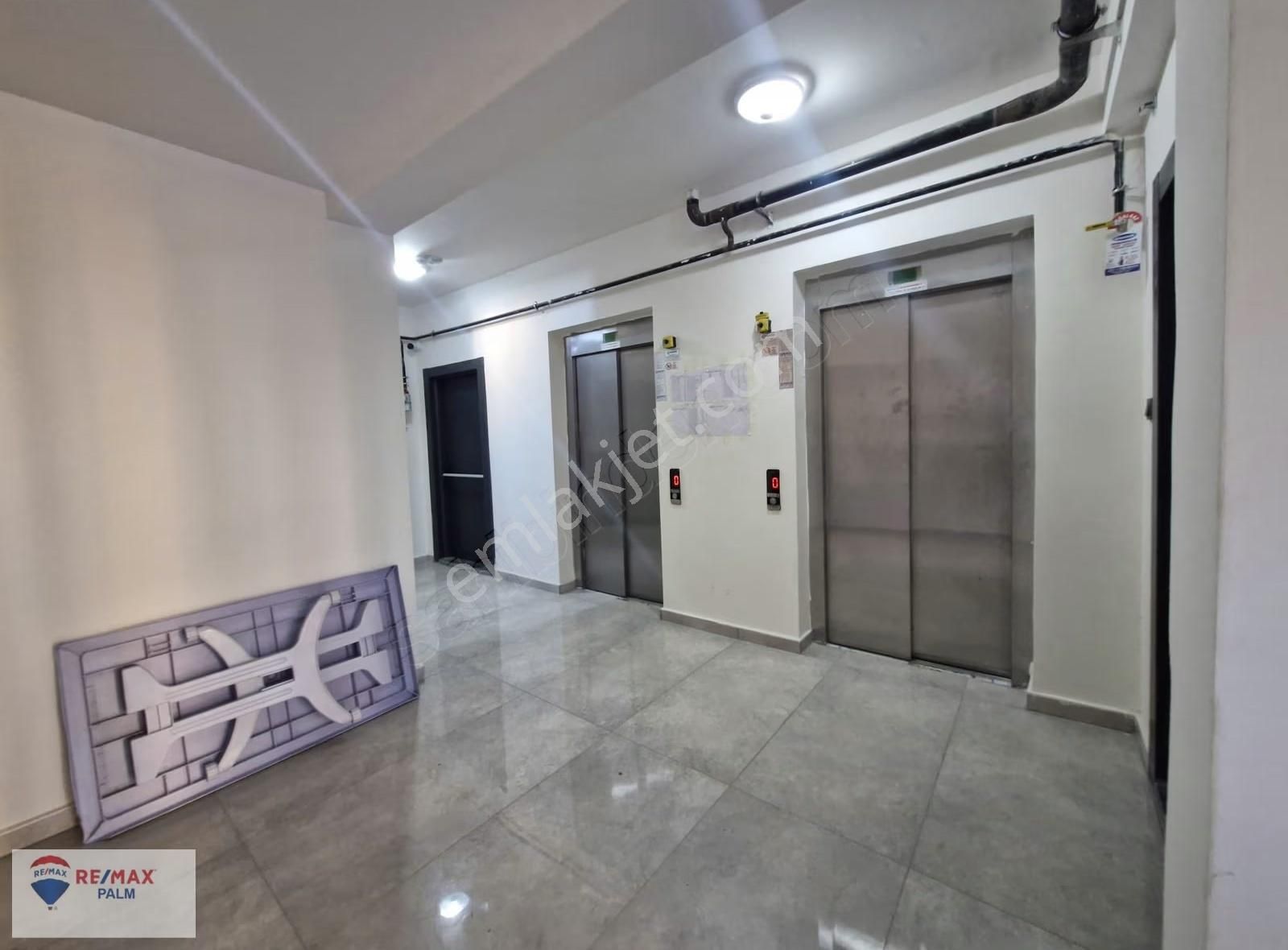 Remax Palm'den Eski Mezitli'de Oturuma Hazır Eşya Opsiyonlu 1+1 - Görsel 7