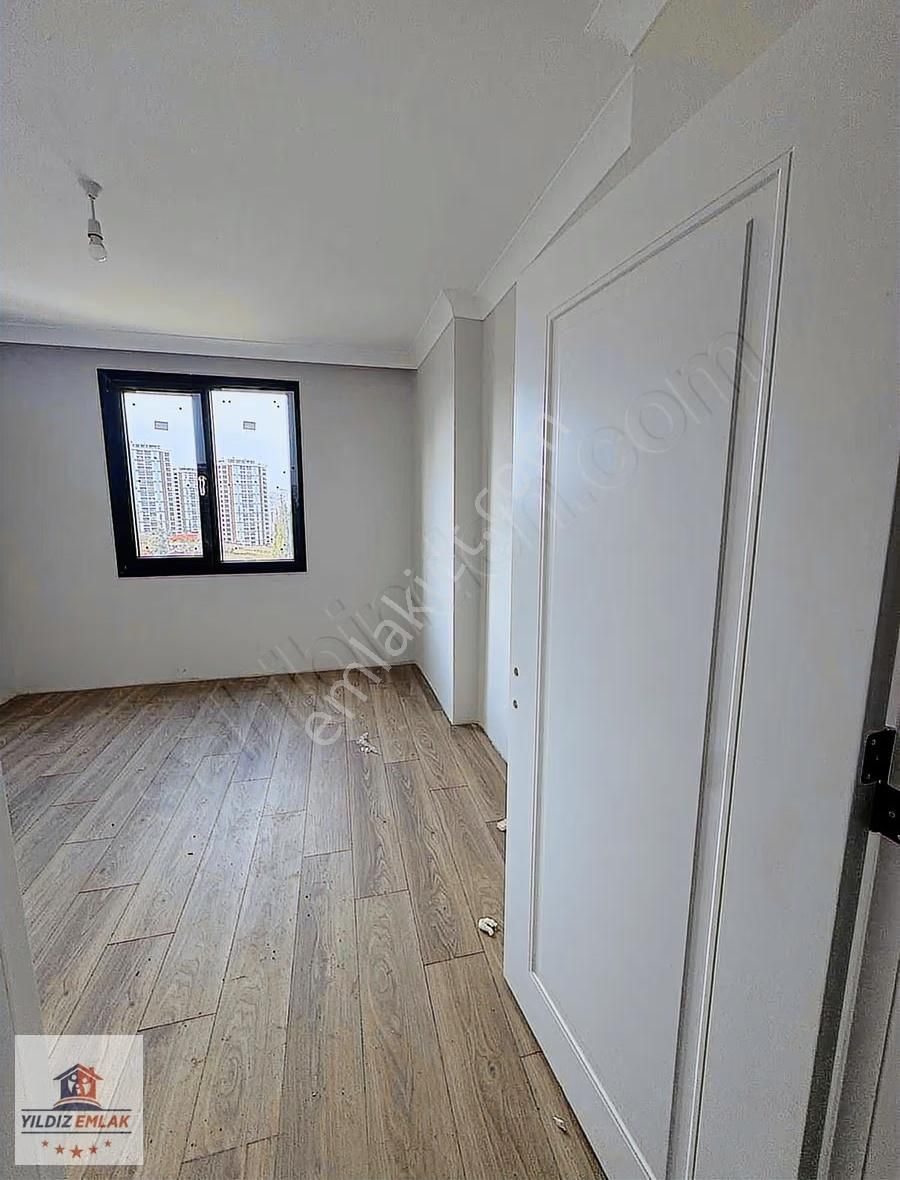 Yıldız Gayrimenkulden Yıldızlıda Cadde Üzerinde Satılık Daireler - Görsel 27
