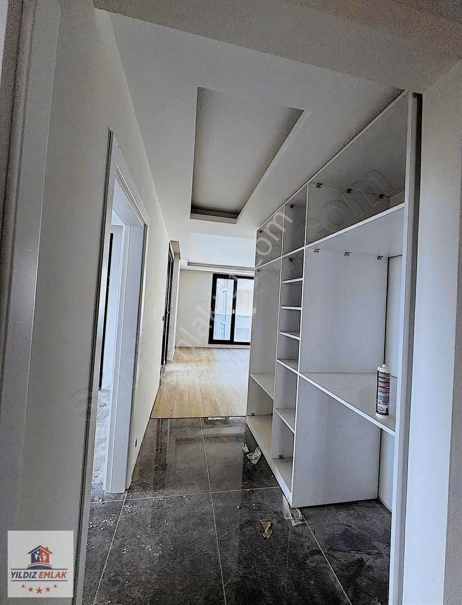 Yıldız Gayrimenkulden Yıldızlıda Cadde Üzerinde Satılık Daireler - Görsel 3