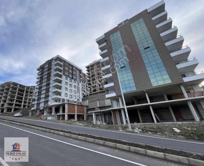 Yıldız Gayrimenkulden Yıldızlıda Cadde Üzerinde Satılık Daireler - Görsel 14
