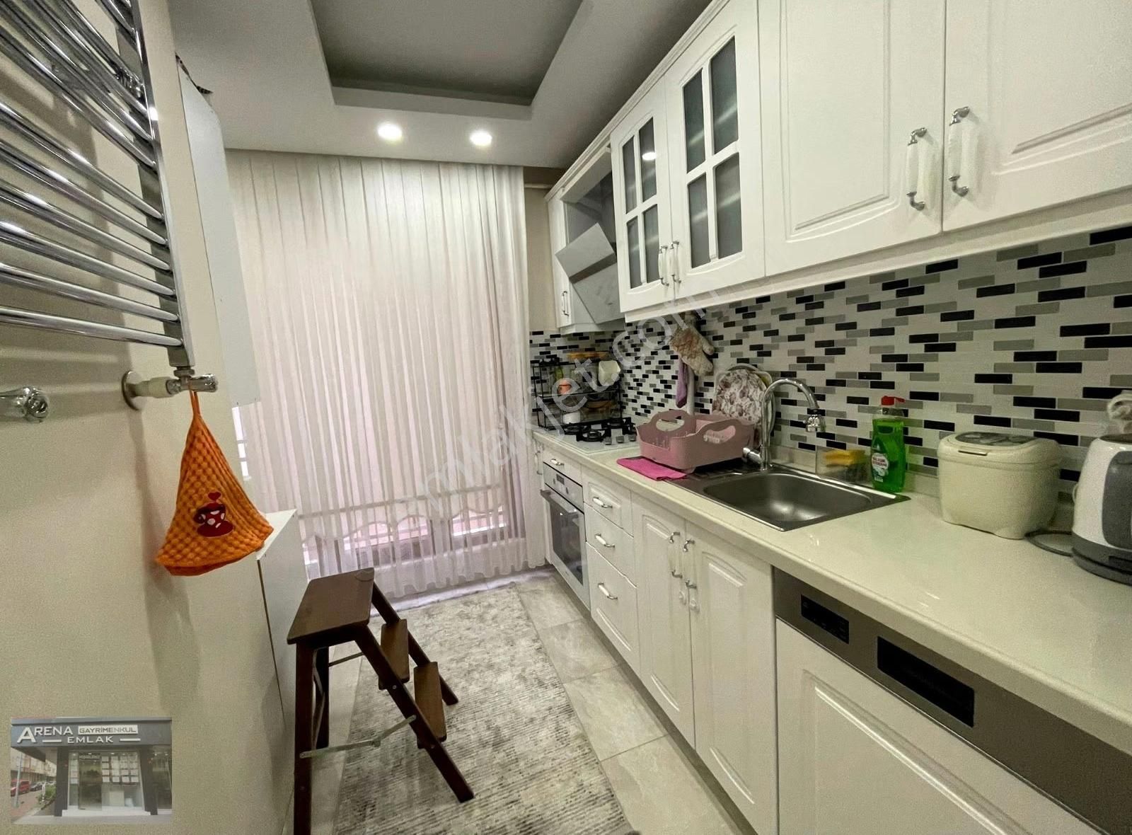 Siysvuşpaşa Basınsitesi Arası 6 Yıllık Binada 3.ara Kat Lüks - Görsel 6