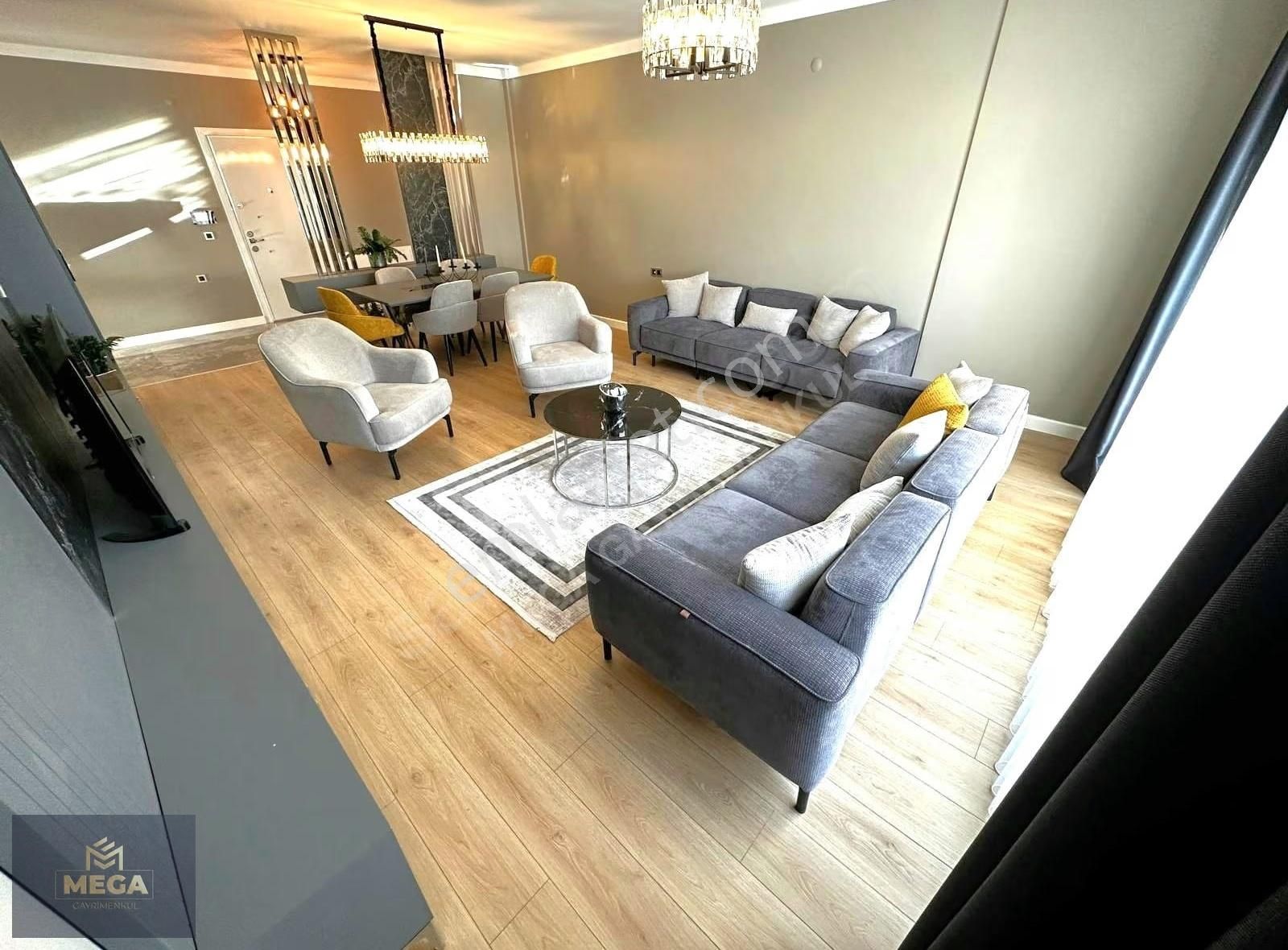 Mega'dan Ovacık Merkez'de Yerden Isıtma+3 Banyolu Sıfır 4+1 Site