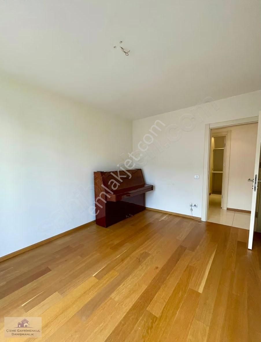 Çizme Gayrimenkul'den Yeşilköy'de Butik Sitede Geniş 3+1 Arakat - Görsel 2