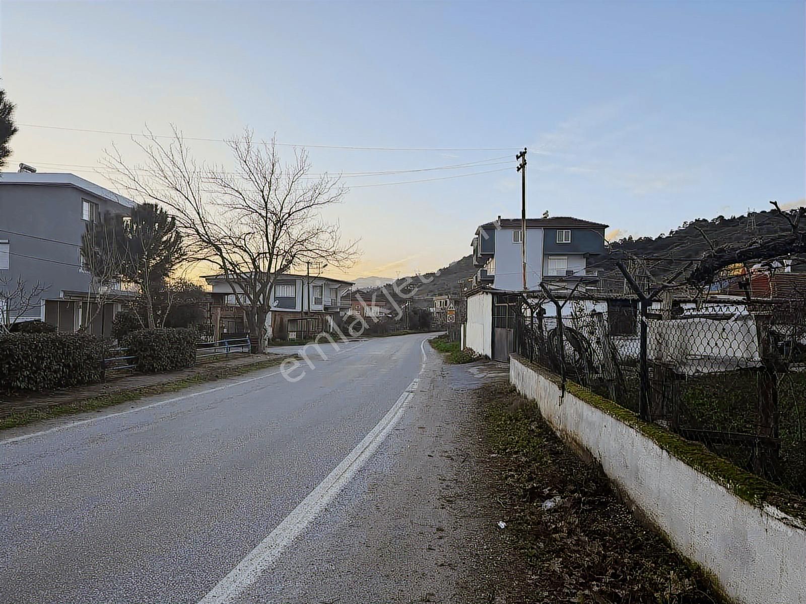 Remax Pin'den Aydın Kuyucular'da Satılık İmarlı Villa Arsası - Görsel 2