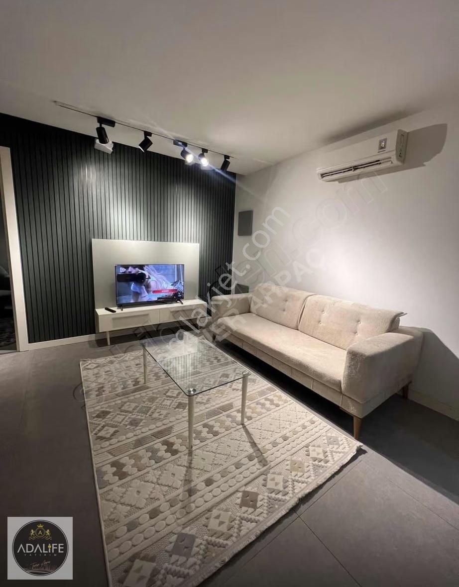 Teraslı Lüx Eşyalı Merkezde Satılık 1+1 Apart - Görsel 10